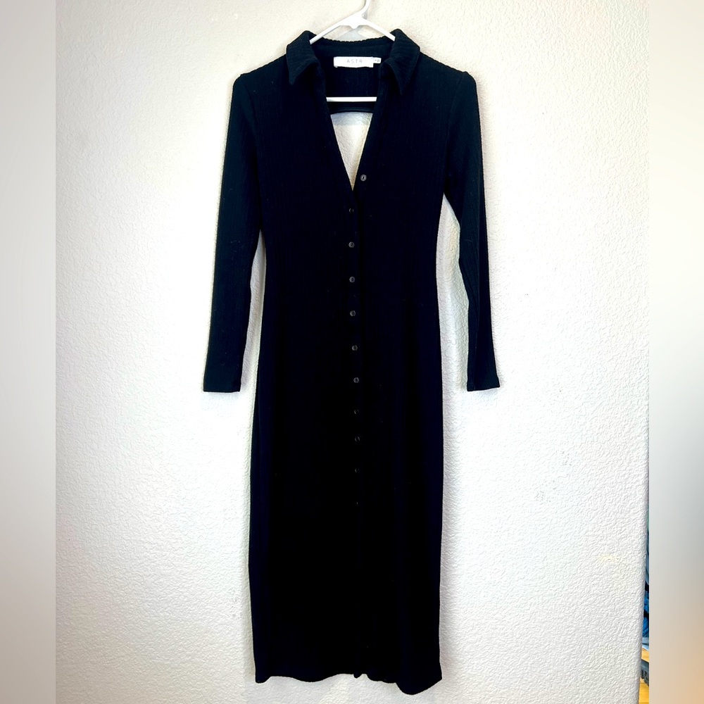 Astr the Label Black Ribbed Knit Collared Dress, S